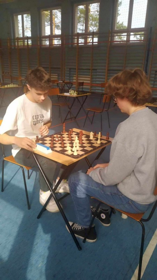 V Mistrzostwa w szachach o Puchar Dyrektora Szkoły